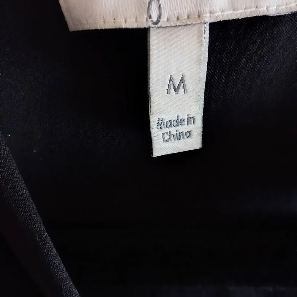 JOIE (ANTHROPOLOGIE) black silk sleeveless peplum blouse with bow - Picture 2 of 9
